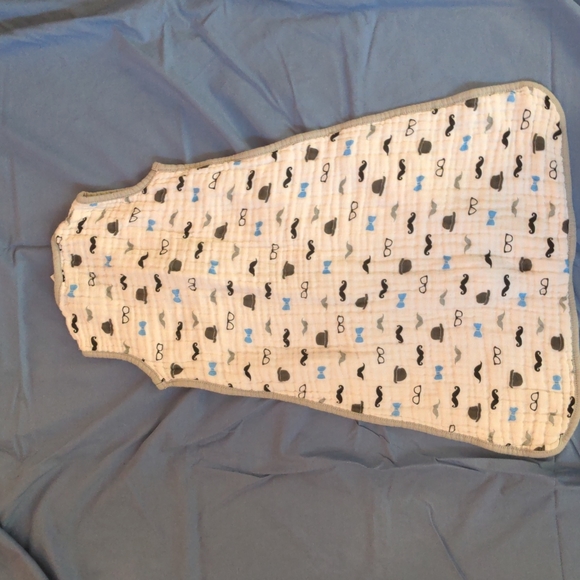 Infant sleeper - Picture 3 of 3